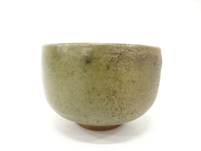  作家物　草釉　茶碗（保護箱付）